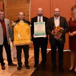 ž po dvanácté soutěžily obce v Pardubickém kraji  „O perníkovou popelnici“